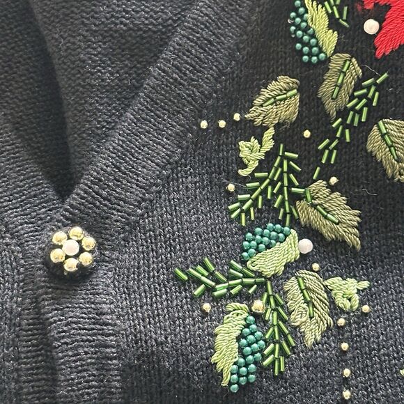 Womens Christmas Sweater S Embellished Poinsettia Beaded Embroidered Ugly Not - Picture 8 of 9